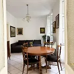Lägenhet Rosemary House